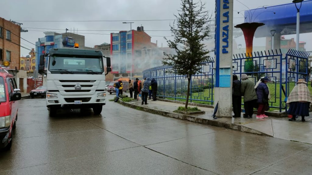 Limpian Y Fumigan La Avenida La Paz Para Resguardar La Salud De La ...